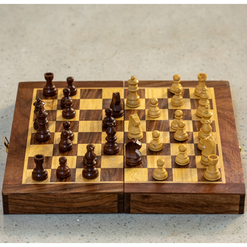 INUS Handcrafted Wooden Chess Set with Magnetic Board - Folding Storage Case, Premium Chess Pieces, Gift for Chess Lovers Adults & Kids - 10x10x3inch